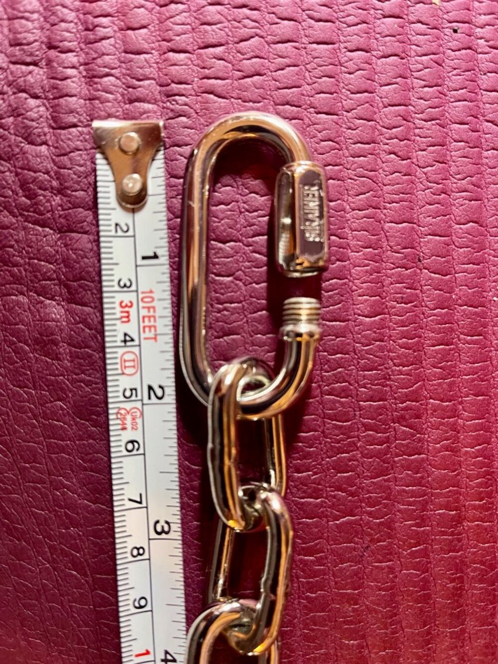 Heavy, Collar-Style CHain